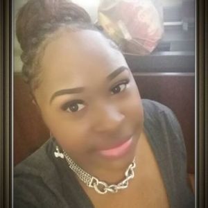 Meet your Posher, Cornelia